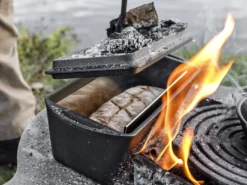 The Bastard Sizzling Plate & Holder Cast Iron L/M